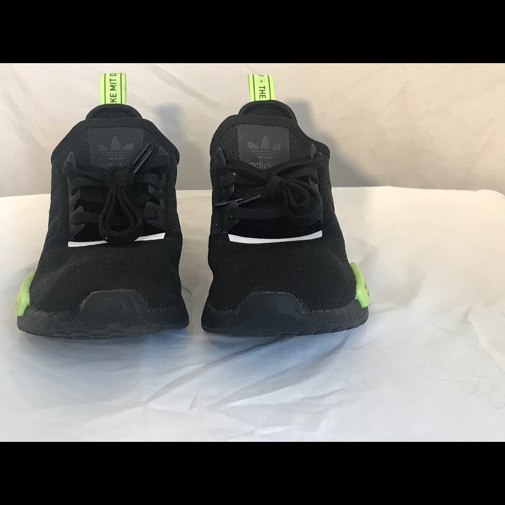 Adidas NMD_R1 shoes